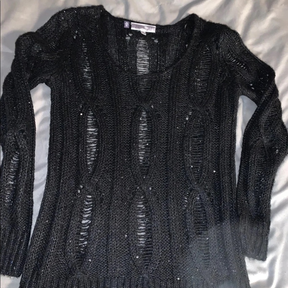 Black Jennifer Lopez sweater